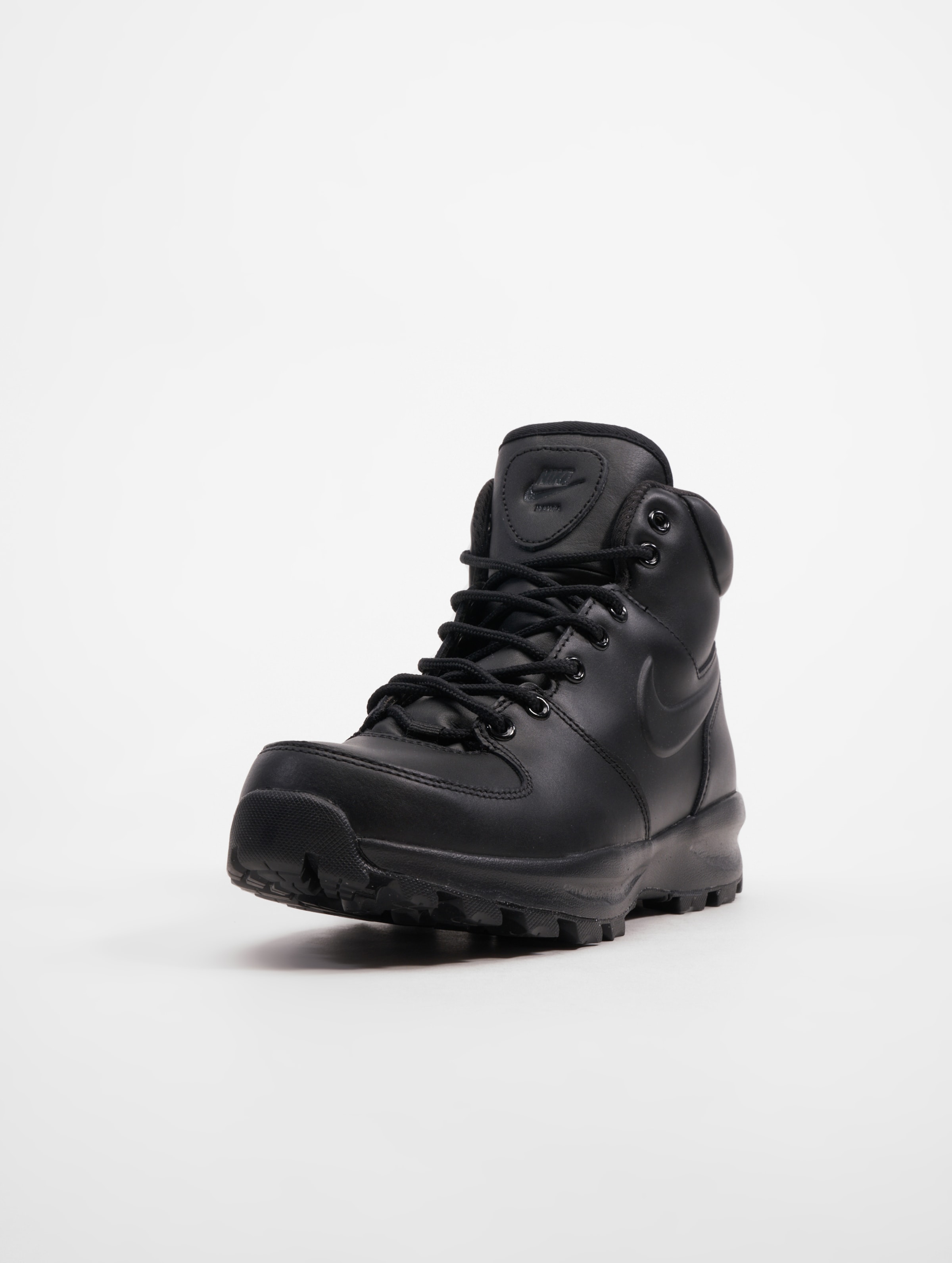 Nike manoa best sale black leather boots