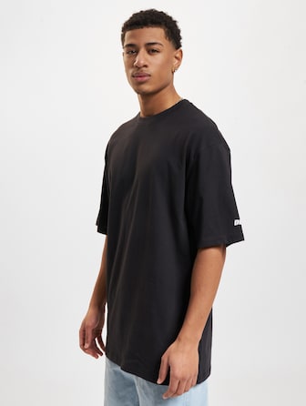 Tall 