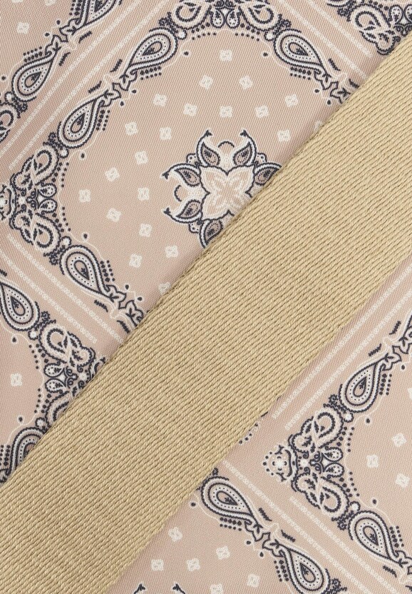 Signature Paisley-8
