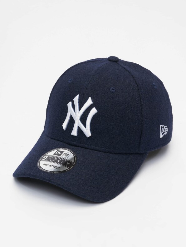 Winterized The League New York Yankees 9Forty-0