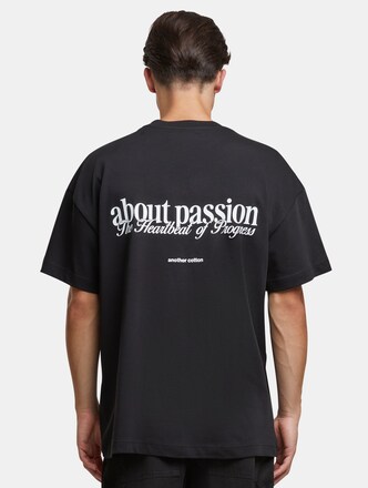 About Passion Oversize