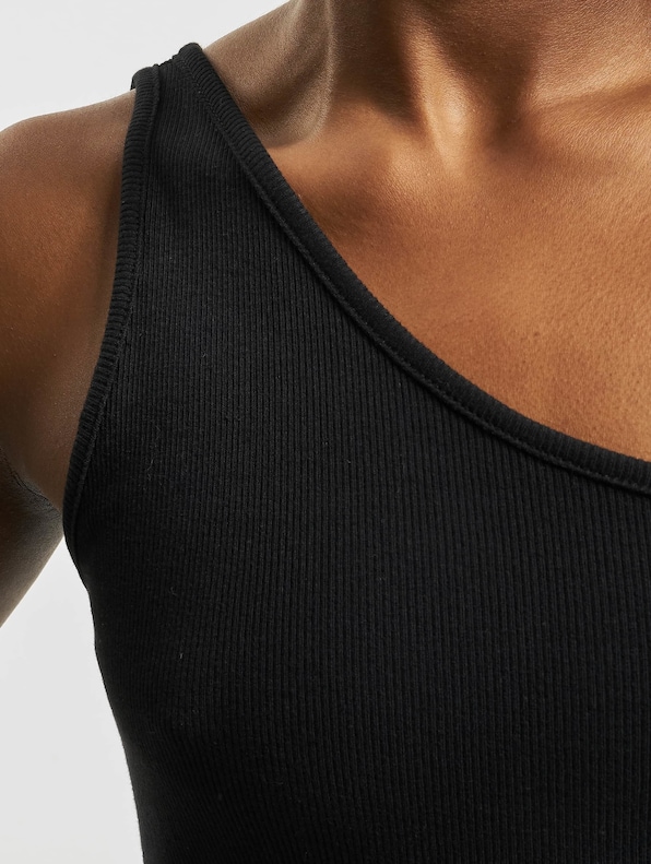 Cropped Asymmetric-3