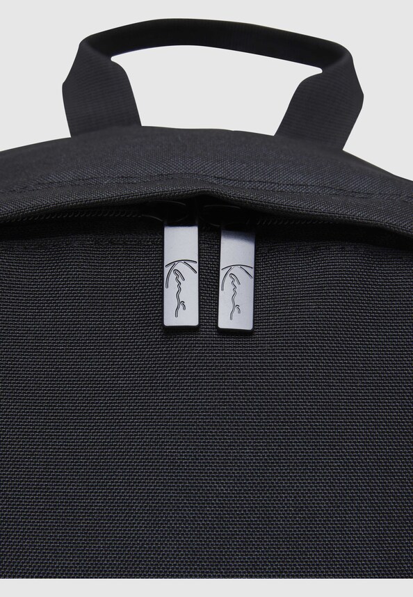 KA-BG011-001-01 Signature Backpack black-4