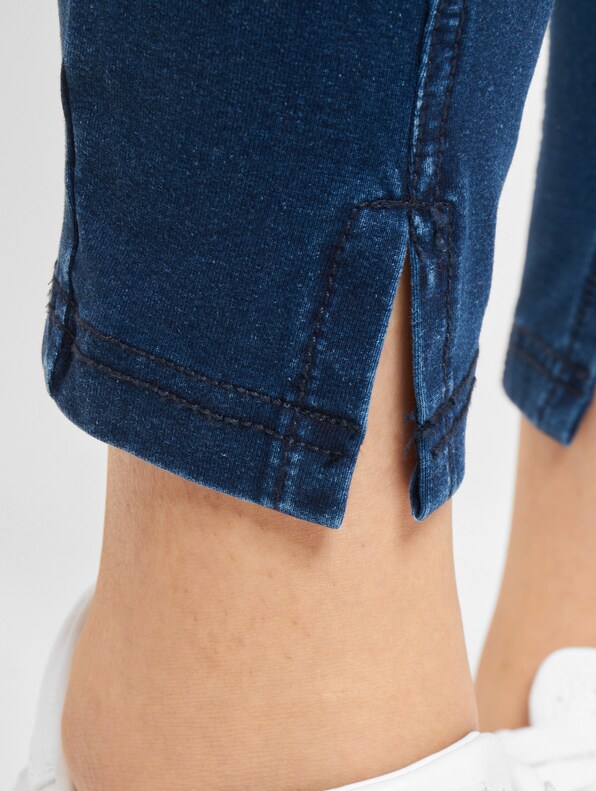 7/8 medium waist -3