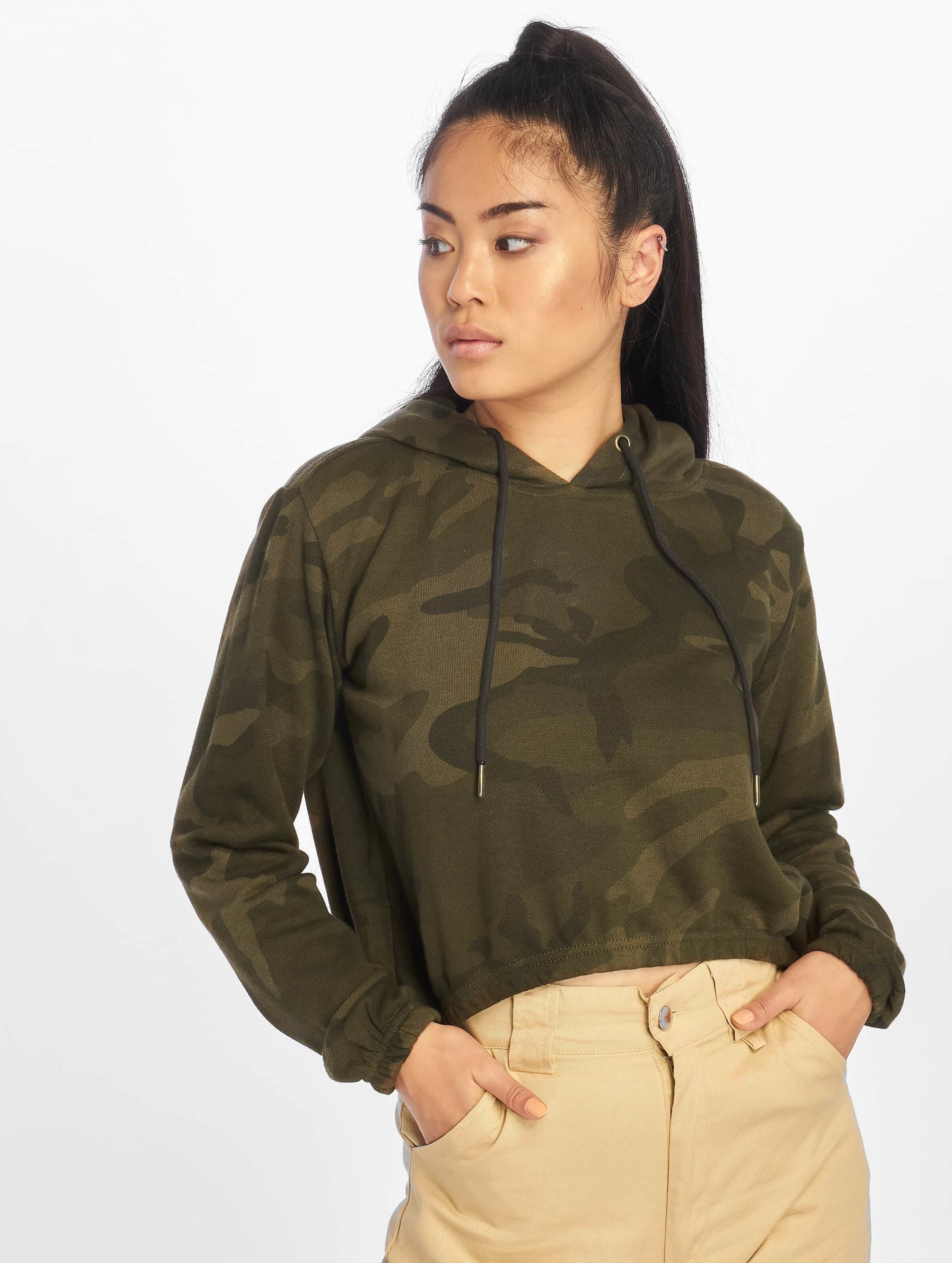 Camouflage hot sale cropped hoodie