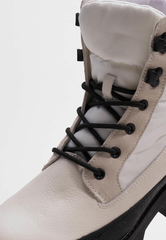 Levis Solvi Quilted Stiefel-9