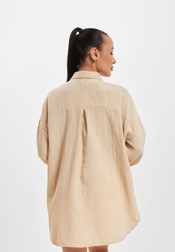 Thyra Oversized-1