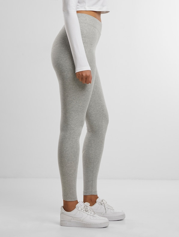 Nike Sportswear Classics Leggings-3