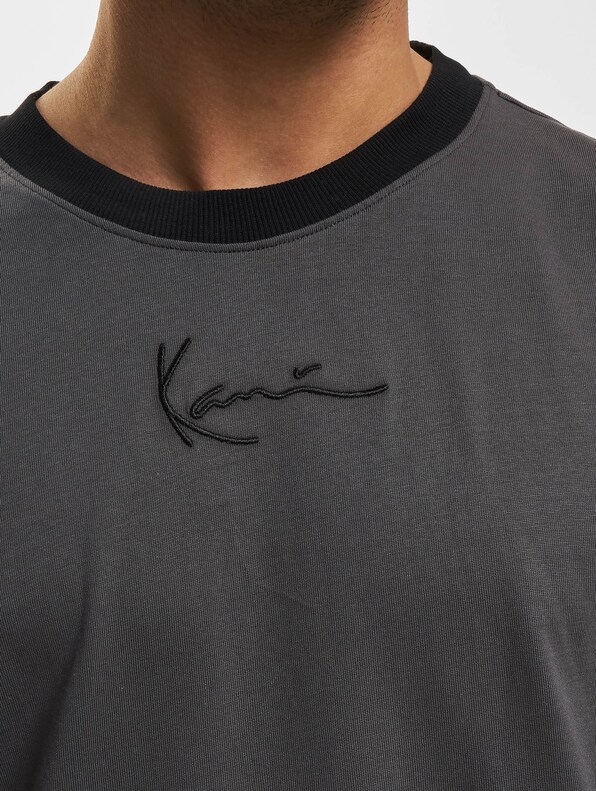 Small Signature Metaverse Block-4