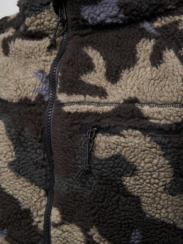 Teddyfleece Worker-4