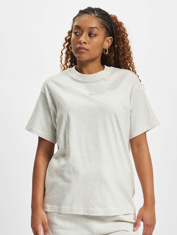 Cl Ae Archive Fit-2