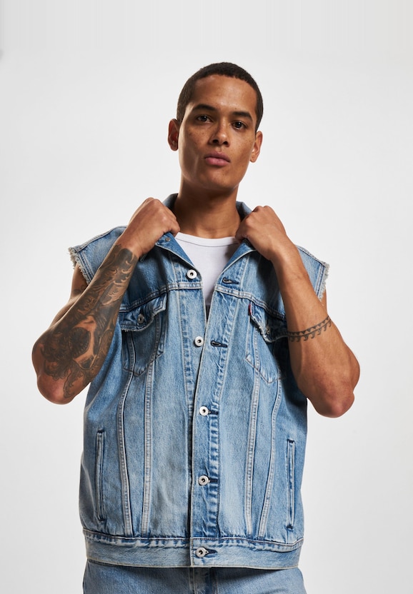 Levi's® Relaxed Trucker Med Indigo Worn In Vest-0