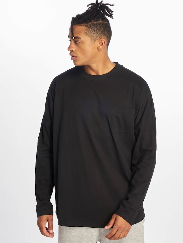 Oversized Cut On Sleeve Pocket -2