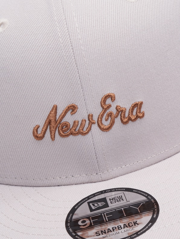 New World 9Fifty-3