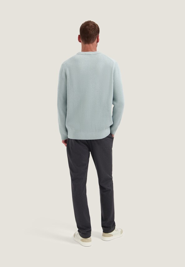 Levi Crewneck-2