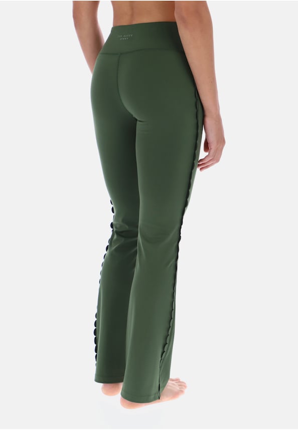 COMFORT STRETCH FLARE YOGA PANTS-3