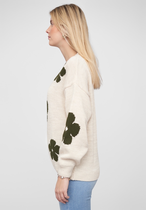 Cloud 5ive Crewneck Knit Sweater with Flowers-2