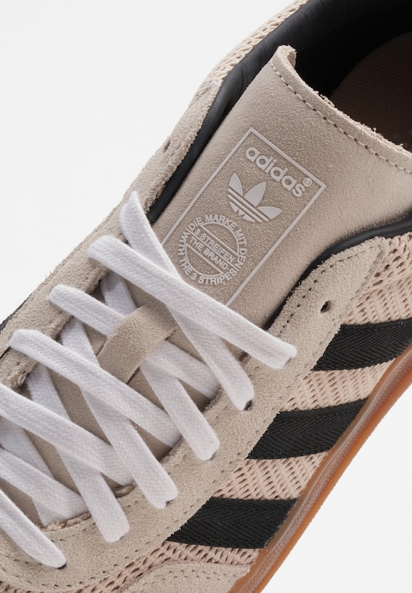 Gazelle Indoor -7