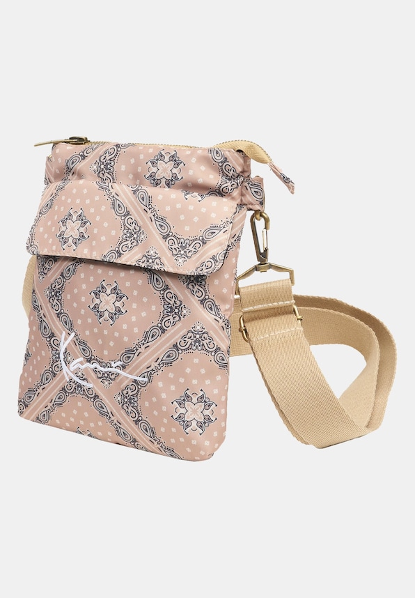 Signature Paisley-3