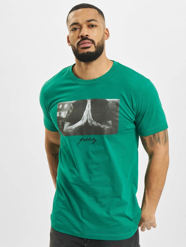 Pray Tee-2