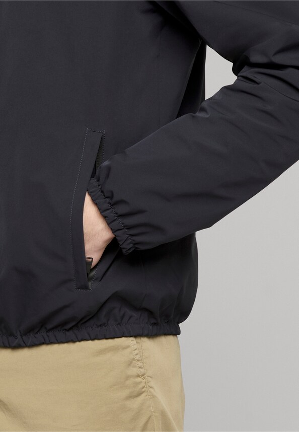 M8338A Jackets/Outerwear-4