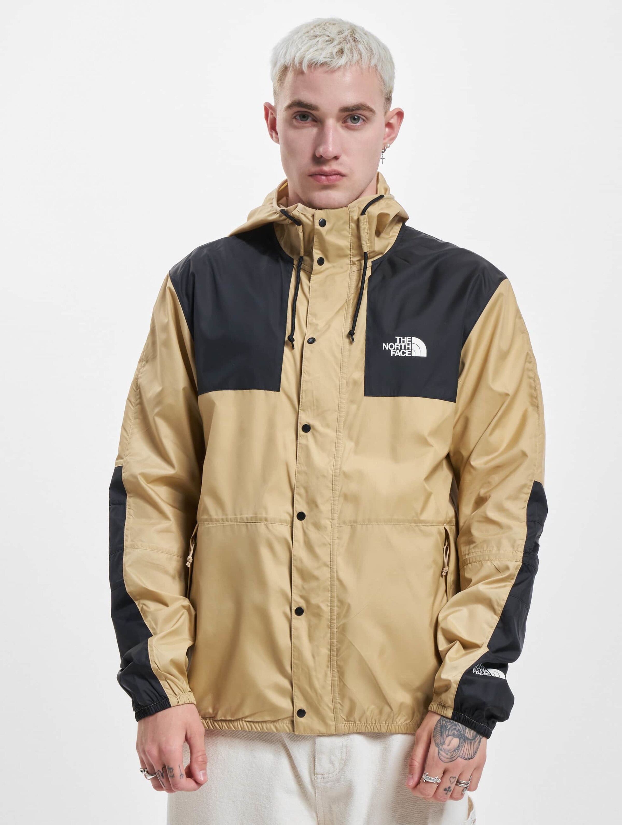 North face shop mountain seasonal