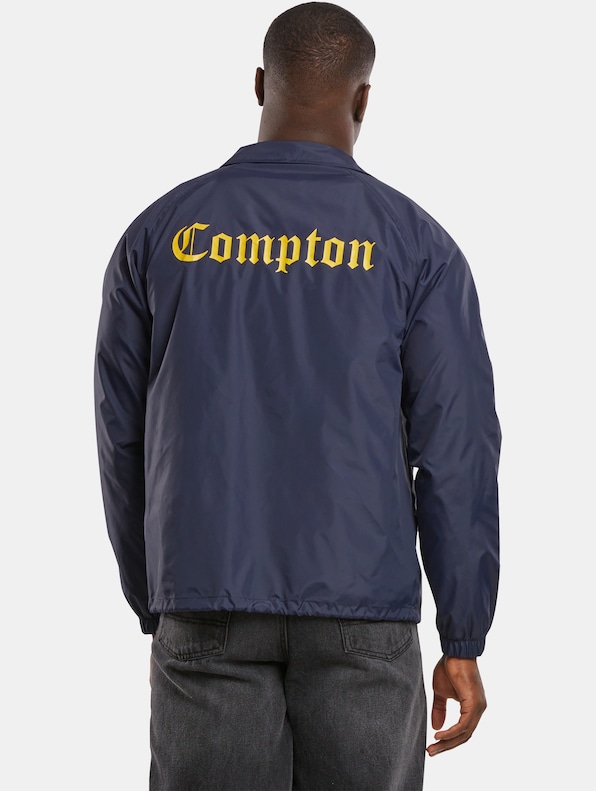 Compton Coach -1