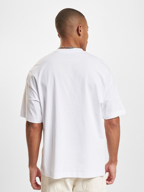 Sequoia Graphic Chest-1