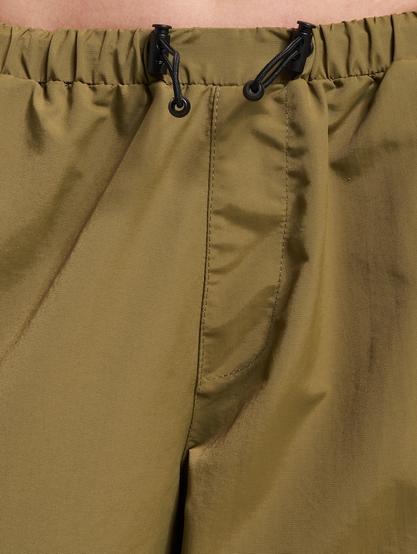 Small Signature Wide Parachute-3