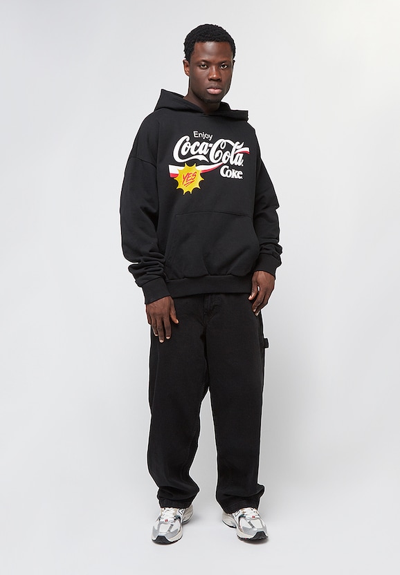 Coca Cola Refreshed Oversize -3