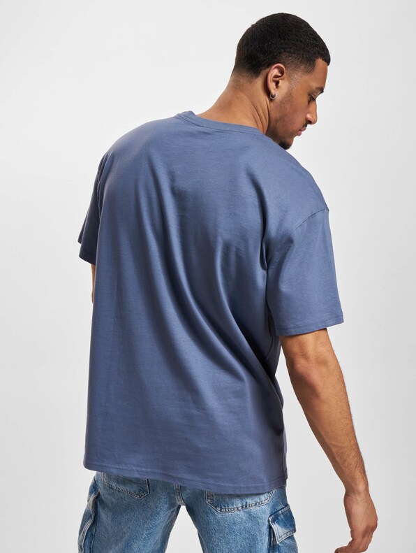 L.A. College Oversize Tee-1