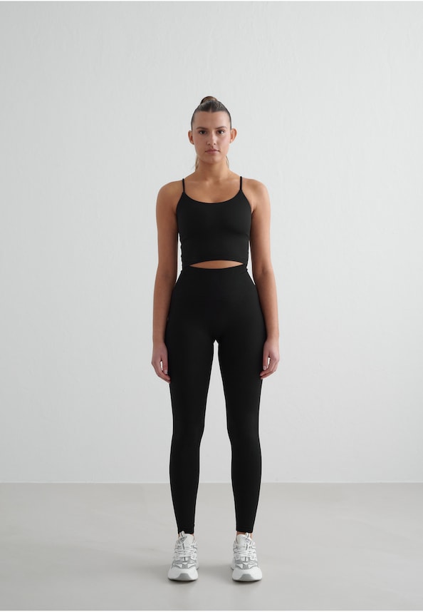 Shape Seamless Strap Singlet-3