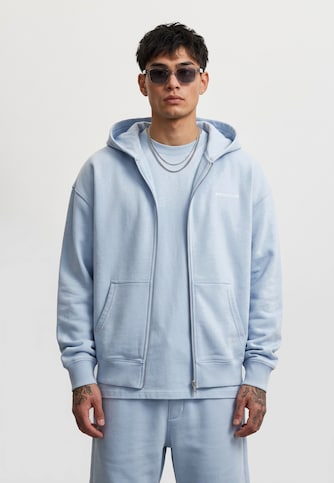 Logo Oversized 