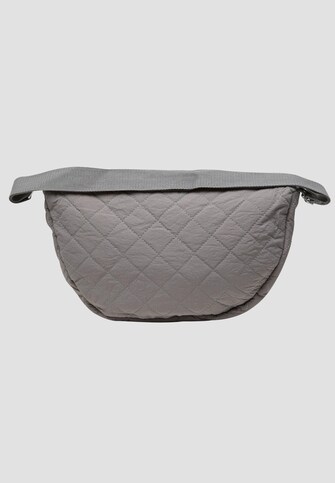 Medium Diamond Quilted