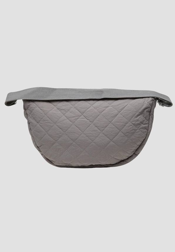 Medium Diamond Quilted-0