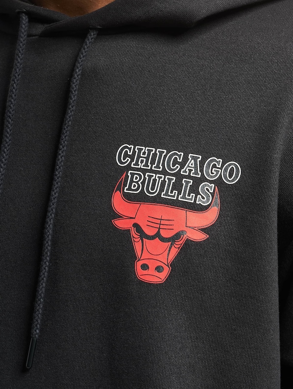 NBA Chicago Bulls Half Logo Oversized-4