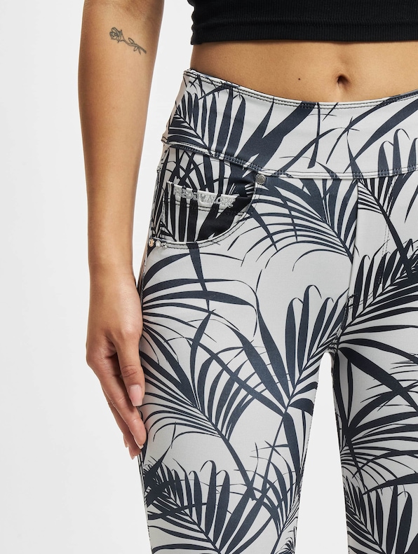Yoga Now Medium Seasonal-4