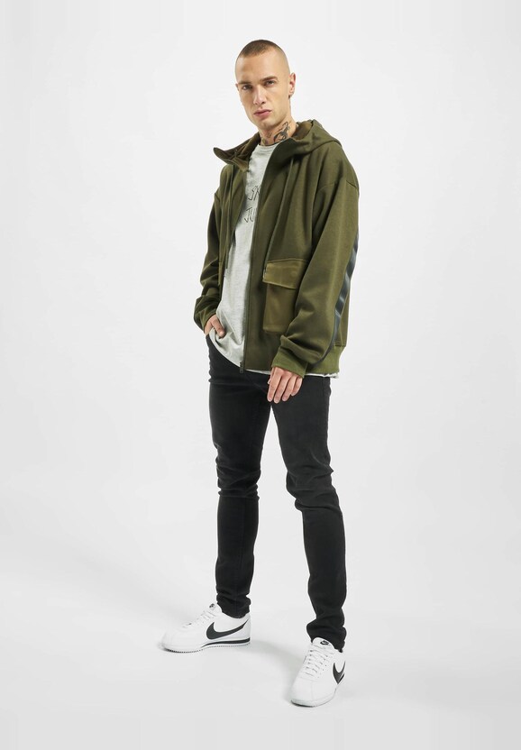Cargo -4