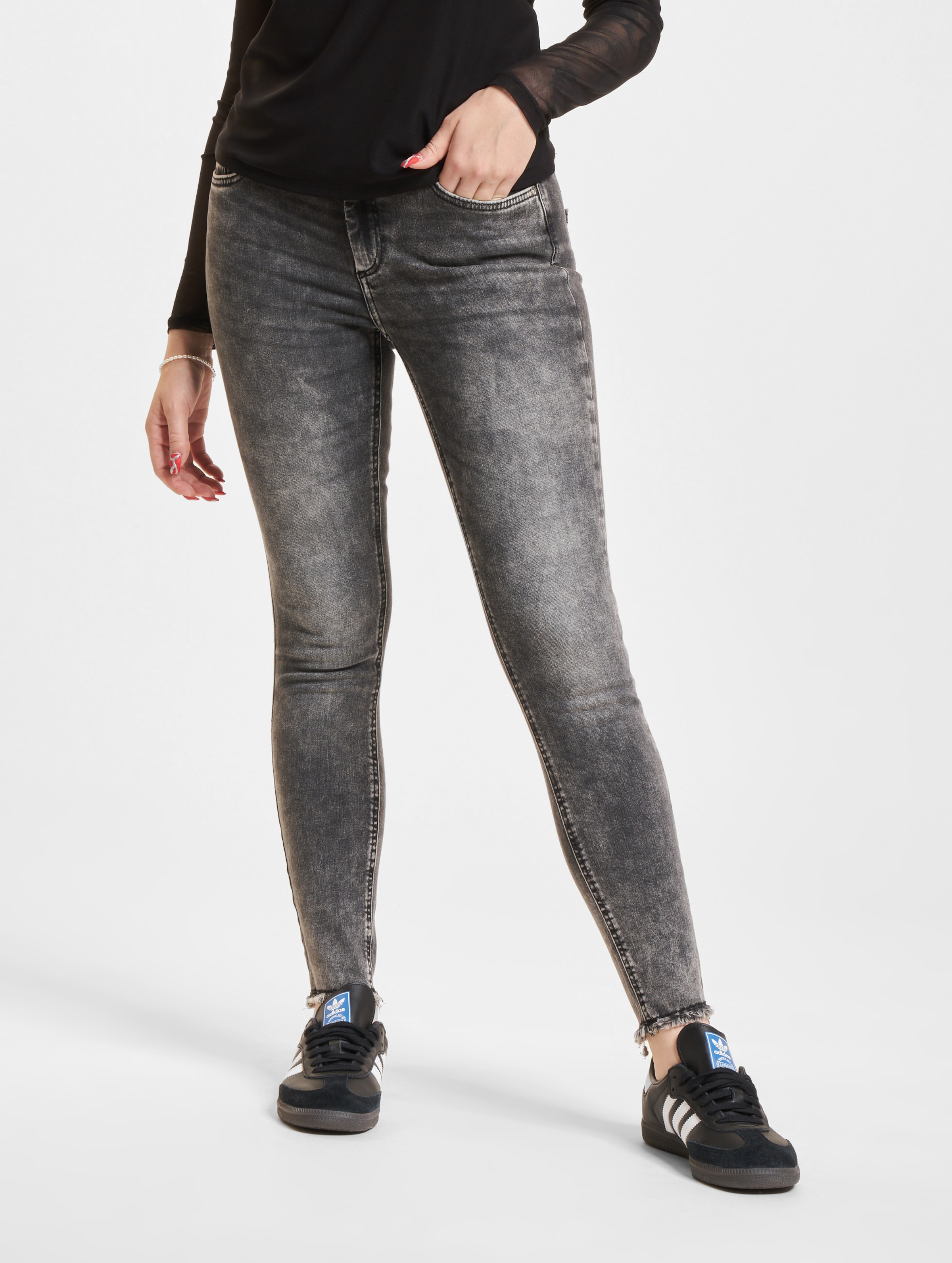 Only Blush Mid SK Ankle Skinny Fit Jeans op kleur grijs, Maat S/32