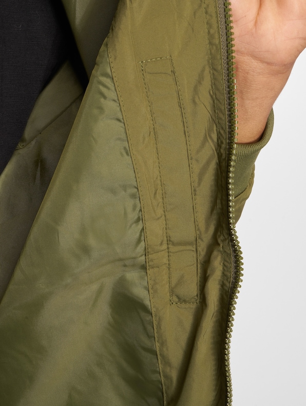 Light Bomber-3