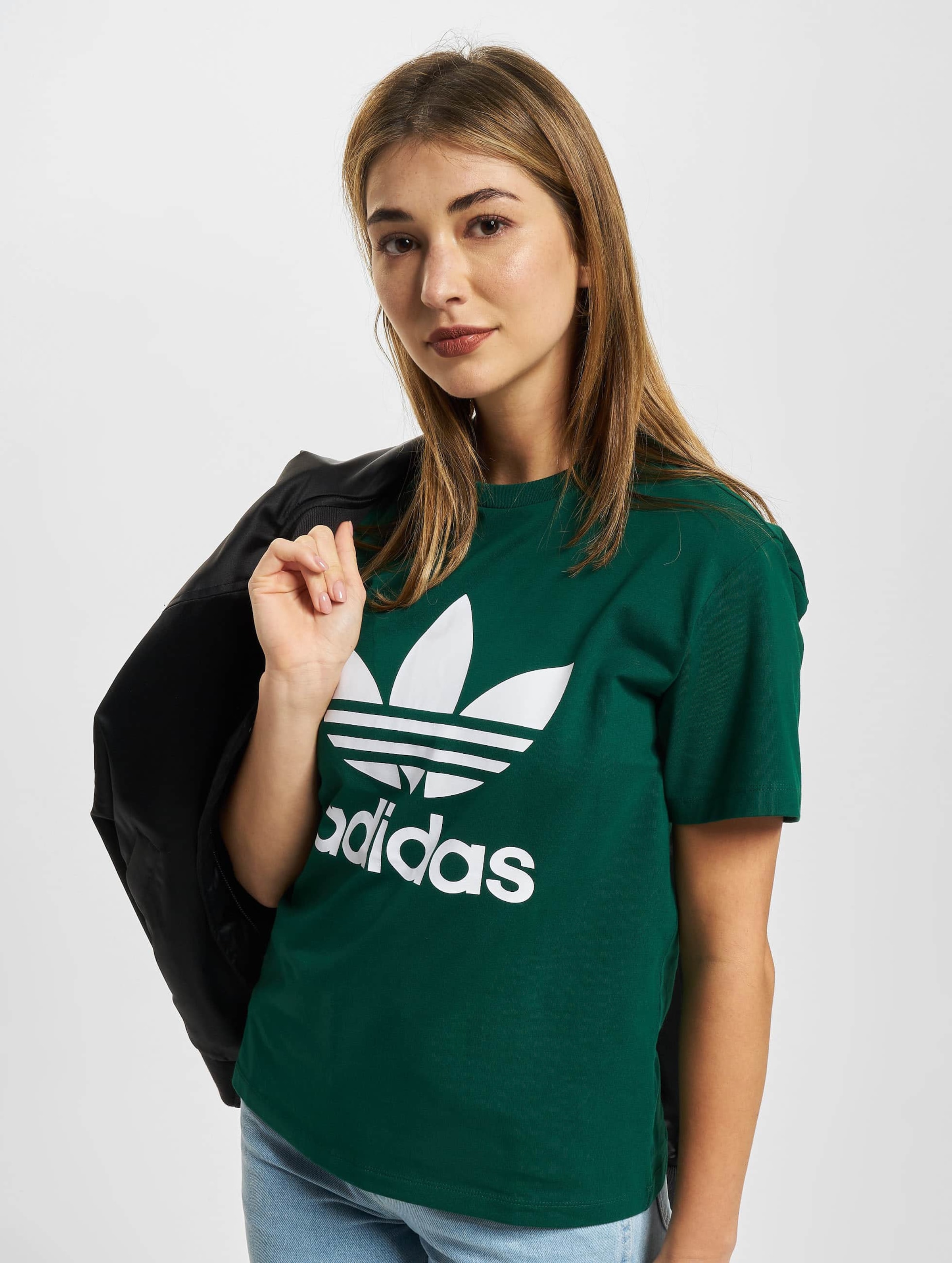 Adidas trefoil cheap t shirt green