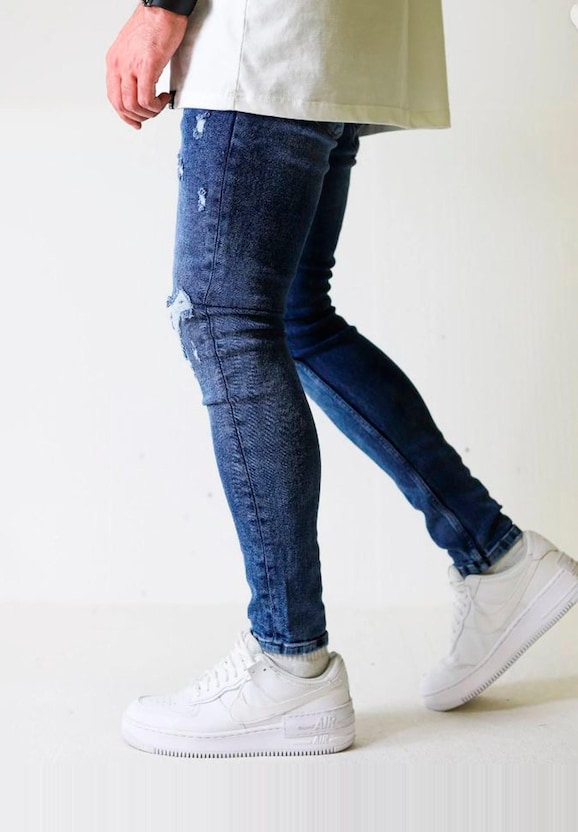 Stretch Ripped-1