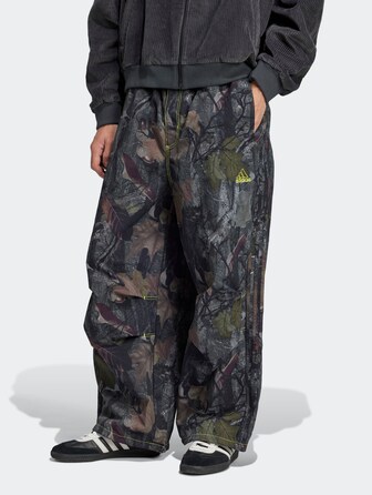 adidas Originals Camo Q1 Jogginghosen