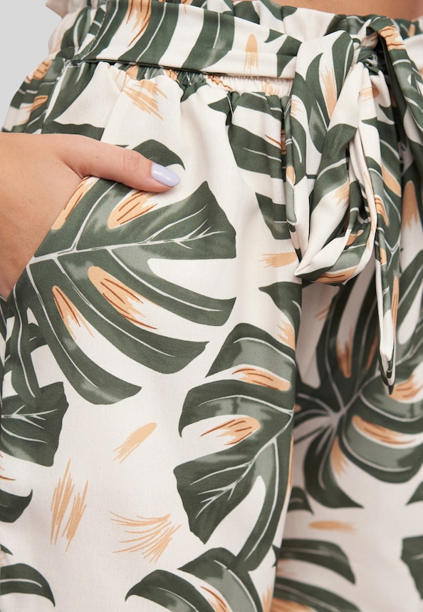 Paperbag Shorts with tie belt and palm print-5