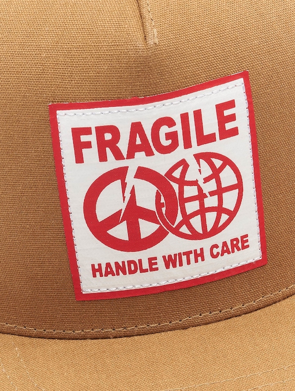 Fragile Peace-4