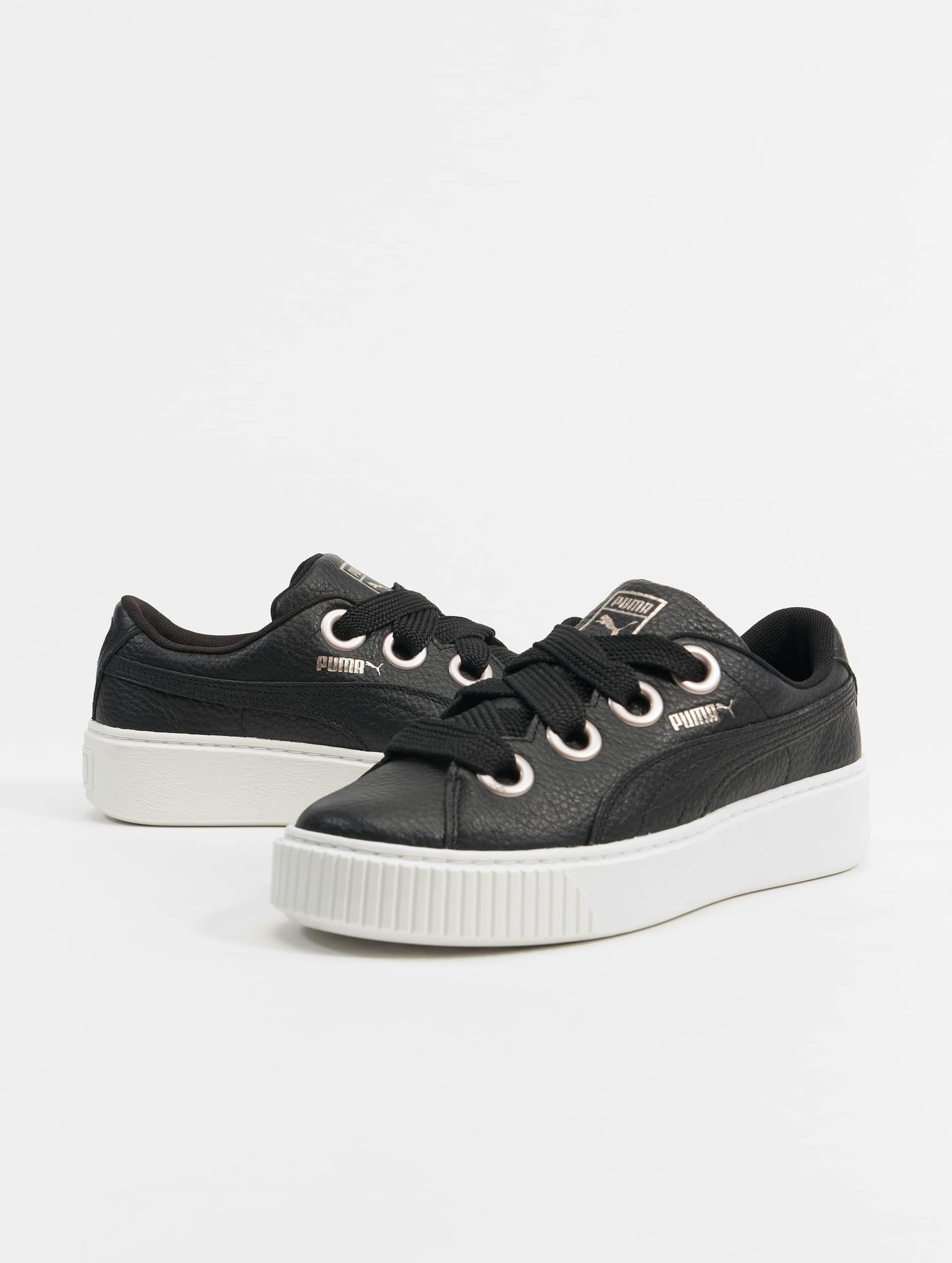 Puma platform hotsell kiss black