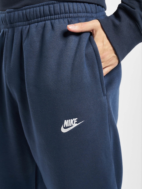 Nike Club Sweat Pants-3