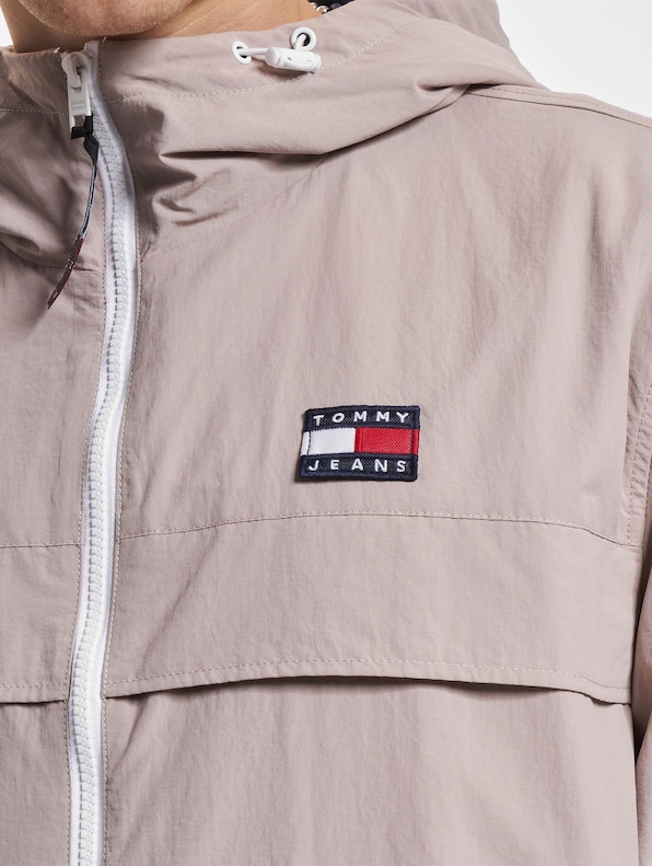 Tommy Jeans Chicago Windbreaker | DEFSHOP | 30040