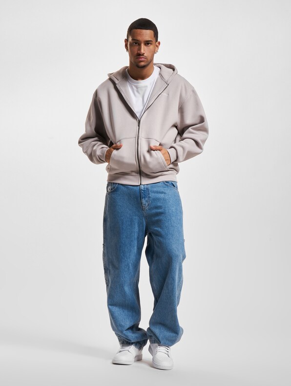 Chest Signature Essential-5