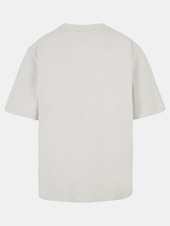 BUTTERFLY ILLUSION-4